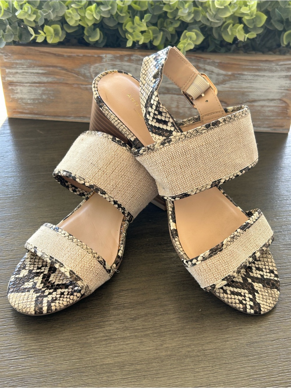 Ann Taylor Factory Beige Canvas & Snake-Print Block Heel Sandals 6.5 Medium